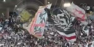 أسياد إفريقيا من زمان.. جماهير الزمالك تشعل مدرجات برج العرب خلال لقاء المصري في الكونفيدرالية