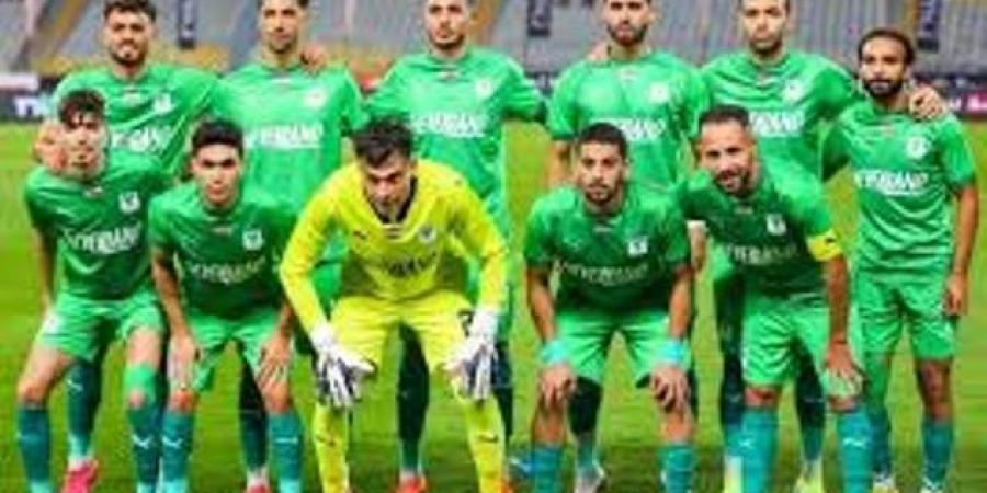 صلاح محسن يقود هجوم المصري في مواجهة الزمالك