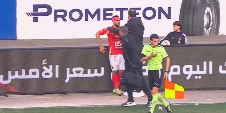 الدوري المصري| طبيب الأهلي يكشف حجم إصابة يحيى عطية الله..فيديو