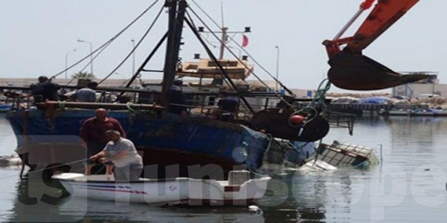 عدد من بحارة ولاية المنستير يحتجون أمام مقر وزارة الفلاحة