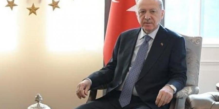 أردوغان يصل الرياض للمشاركة في القمة العربية والإسلامية