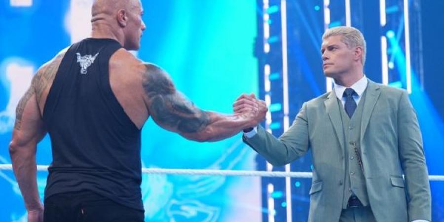 WWE لا تخطط لمواجهة بين ذا روك وكودي رودس في راسلمانيا